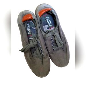 Mad Love Olive Green Men's Shoes Sz 6